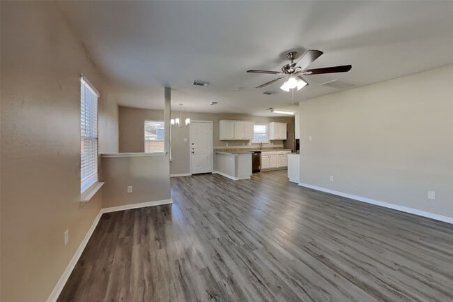 7203 Towering Pine Ln in Richmond, TX - Building Photo - Building Photo