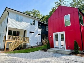 2213 Garden Pl in Raleigh, NC - Building Photo