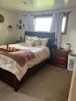 34 E Drullard Ave in Lancaster, NY - Building Photo