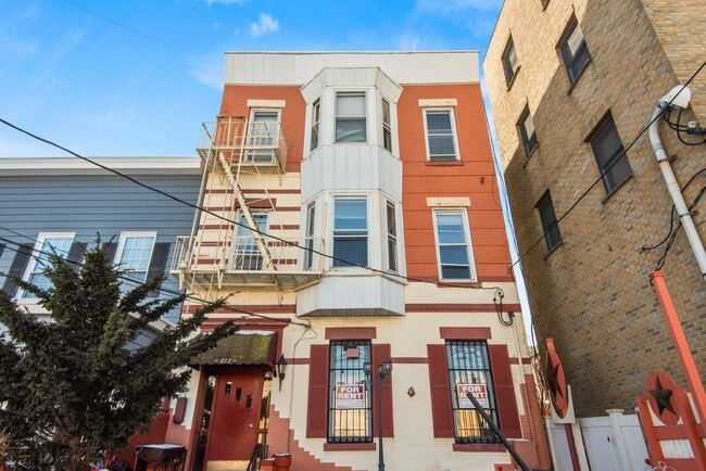 property at 211 41st St