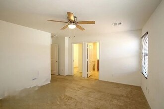 8708 Cerrito Canyon Ct in Las Vegas, NV - Building Photo - Building Photo