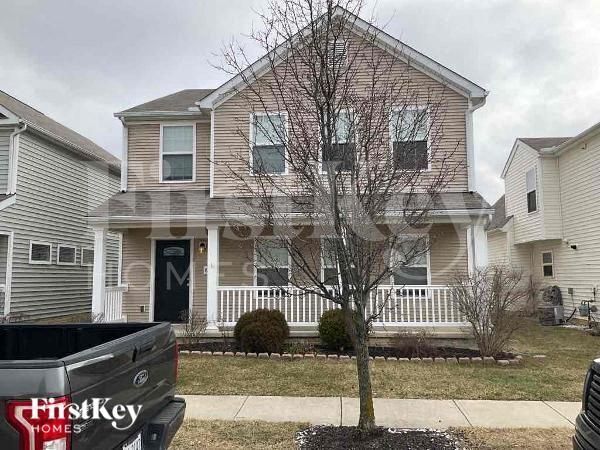 8706 Prairie Frost Ln in Lewis Center, OH - Building Photo