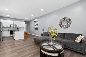 1012 Jackson St in Covington, KY - Building Photo - Building Photo