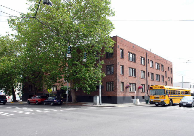 Mercer Apartments in Seattle, WA - Foto de edificio - Building Photo