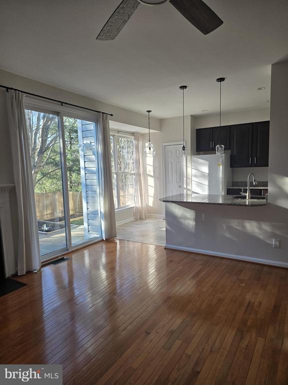 20323 Swallow Point Rd in Gaithersburg, MD - Building Photo - Building Photo