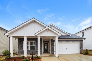 5825 Hackberry Ln in Braselton, GA - Building Photo