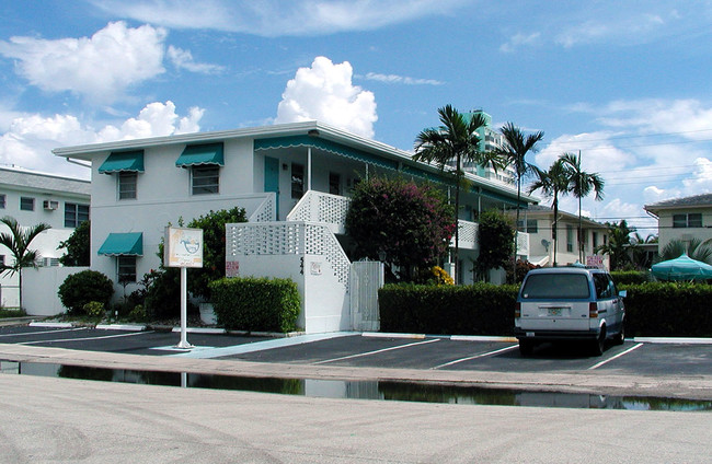 Birch Ocean Front Apartments in Fort Lauderdale, FL - Building Photo - Building Photo