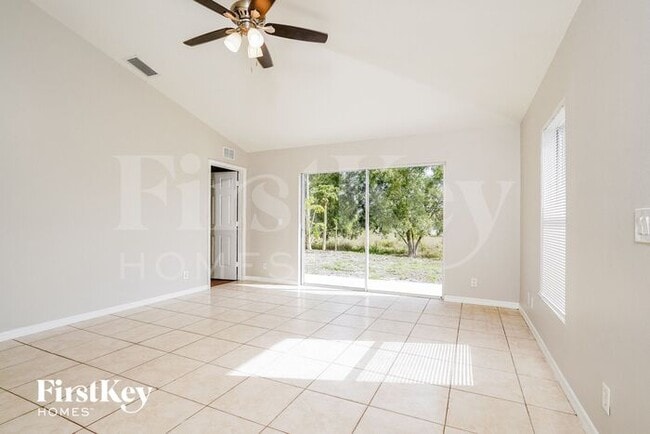 1115 Harry Ave S in Lehigh Acres, FL - Building Photo - Building Photo