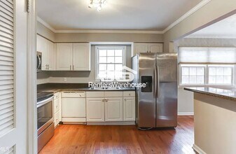 6520 Roswell Rd NE in Atlanta, GA - Building Photo - Building Photo