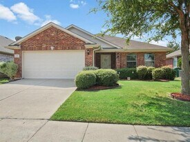 1216 Morning Dove Dr in Aubrey, TX - Building Photo