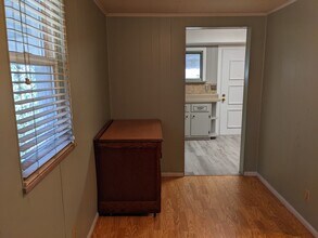 204 Whittier St in Vandergrift, PA - Building Photo - Building Photo