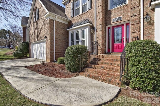 6520 Red Maple Dr in Charlotte, NC - Building Photo - Building Photo