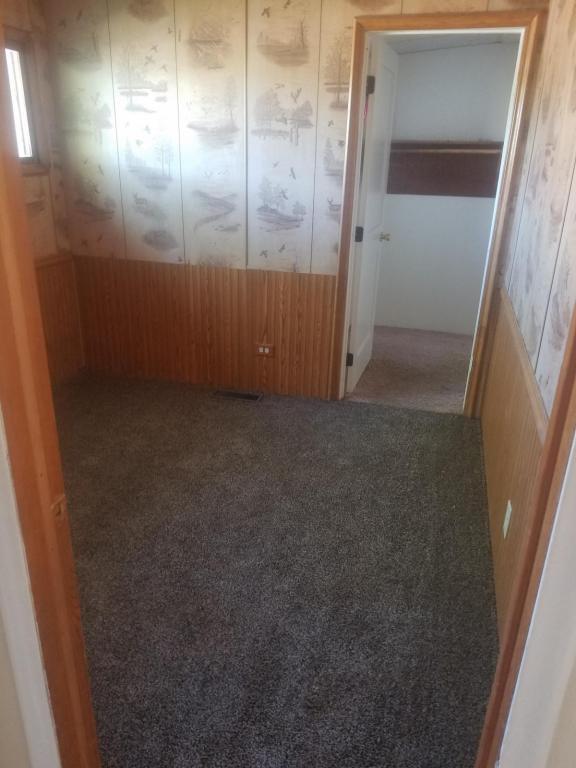 102 Carlton St Rentals in Crookston, MN