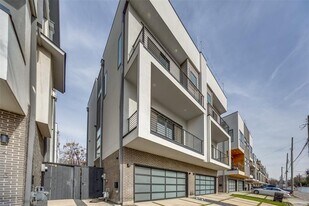 4117 Munger Ave in Dallas, TX - Building Photo