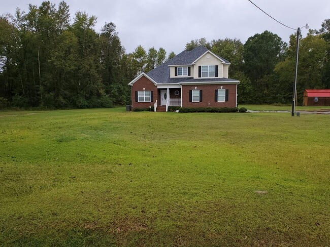 1520 State Rd S-8-376 in Moncks Corner, SC - Building Photo - Building Photo