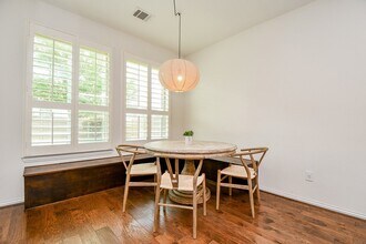 4523 Juniper Ridge Ln, Unit 1131-CLASSIC in Manvel, TX - Building Photo - Building Photo