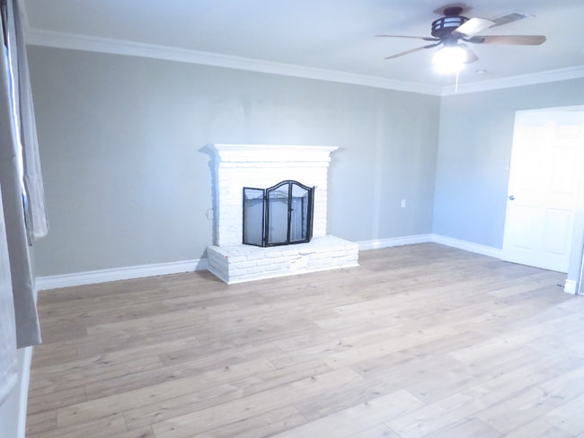 934 Plaza Serena in Ontario, CA - Foto de edificio - Building Photo