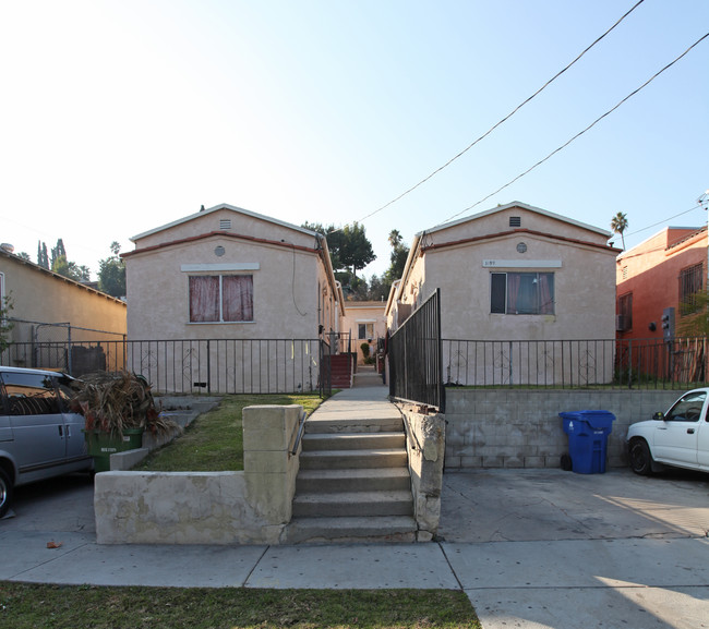 3193 Budau Ave in Los Angeles, CA - Building Photo - Building Photo