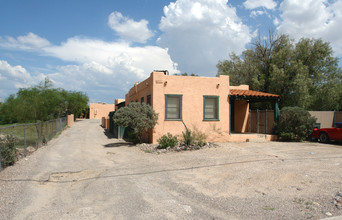 2632 N Estrella Ave in Tucson, AZ - Building Photo - Building Photo