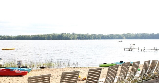 4152 Satuit Ln, Unit 3 in Rhinelander, WI - Building Photo - Building Photo