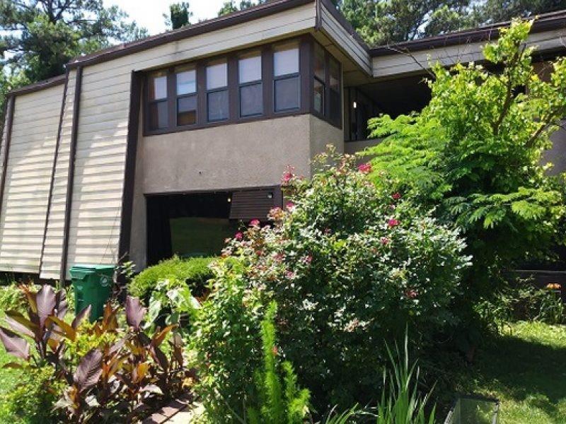 5945 Sutcliff Square in Lithonia, GA - Building Photo