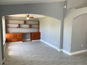 1134 NE 4th Pl in Cape Coral, FL - Building Photo - Building Photo