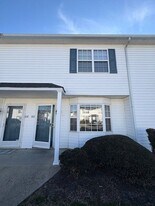 3987 Sterling Pointe Dr in Winterville, NC - Building Photo