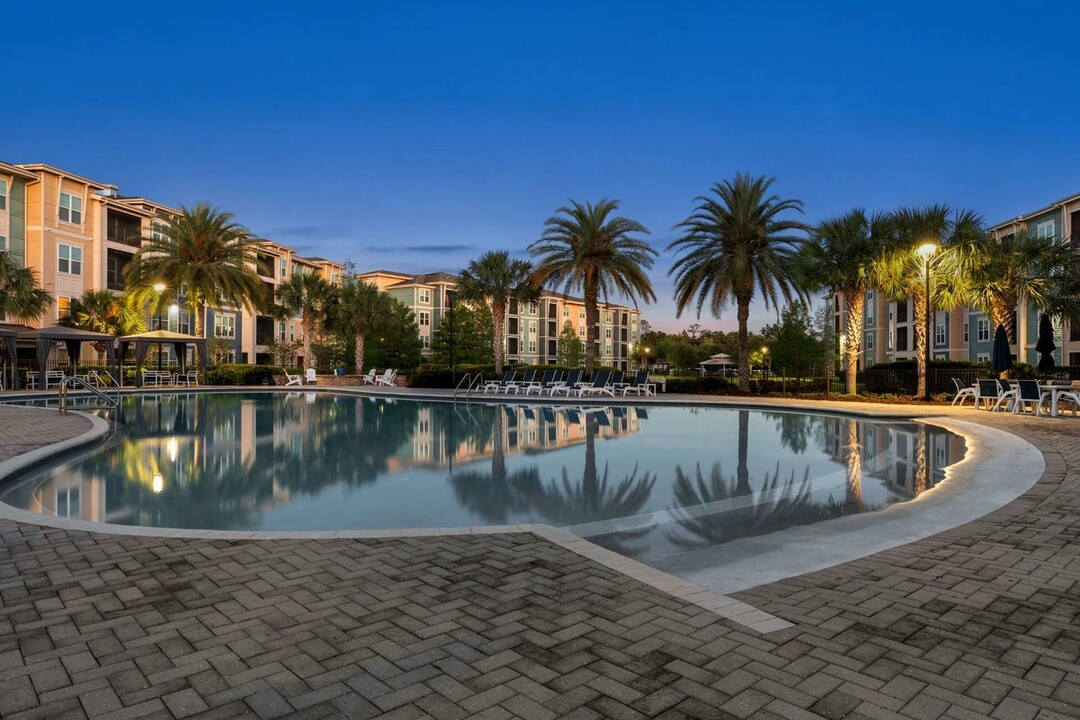 Citi Lakes in Orlando, FL - Building Photo