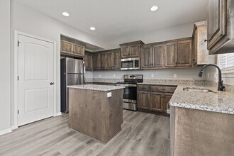 20101 E 24th Terrace Ct S in Independence, MO - Building Photo - Building Photo