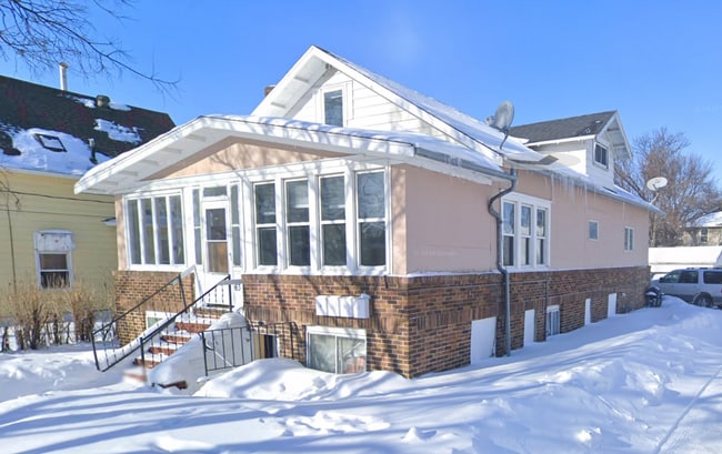 63 6th Ave N, Unit 4