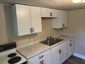 143 Washington St, Unit B in Frostburg, MD - Building Photo