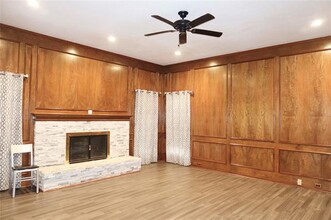 702 Mt Vernon Dr in Richardson, TX - Building Photo - Building Photo