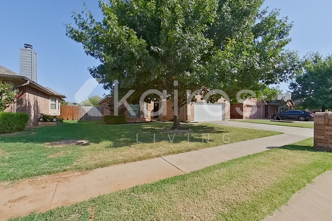 9941 SW 23rd St in Yukon, OK - Building Photo - Building Photo