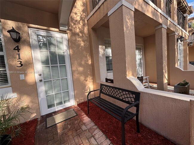 413 SW 147th Ave in Pembroke Pines, FL - Building Photo - Building Photo