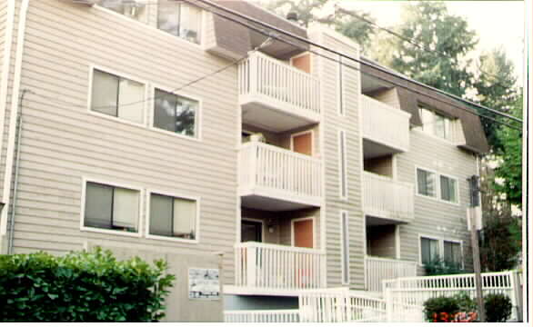 Parkside Apartments in Seattle, WA - Foto de edificio - Building Photo