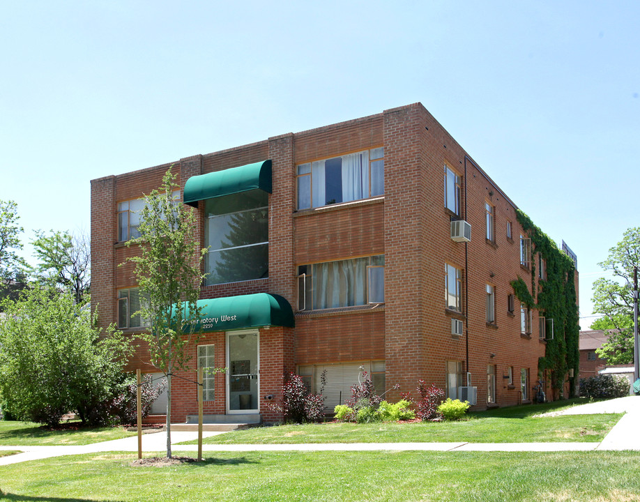 Observatory West in Denver, CO - Building Photo