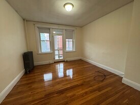 125 Washington St, Unit 57 in Boston, MA - Building Photo