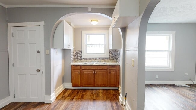 3523 Walton Ave in Cleveland, OH - Building Photo - Building Photo