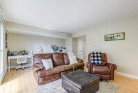 18218 Heritage Ln photo'