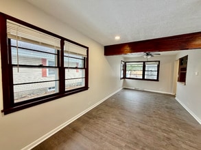 3620 42nd Pl in Highland, IN - Foto de edificio - Building Photo