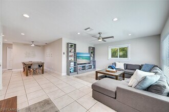 795 94th Ave N in Naples, FL - Building Photo - Building Photo