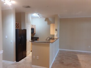 5000 Culbreath Key Way, Unit 116 in Tampa, FL - Building Photo - Building Photo