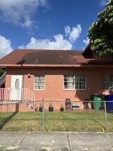 1850 Nw 24th Ct in Miami, FL - Building Photo - Building Photo