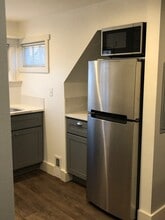 411 N L St, Unit Apt 2 in Tacoma, WA - Foto de edificio - Building Photo