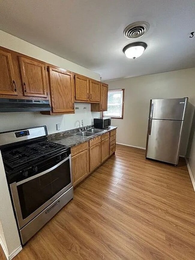 1324 Fairlawn Dr in Rantoul, IL - Building Photo - Building Photo