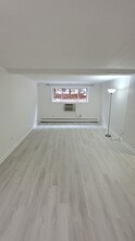 329 Harvard St, Unit 5 in Cambridge, MA - Foto de edificio - Building Photo