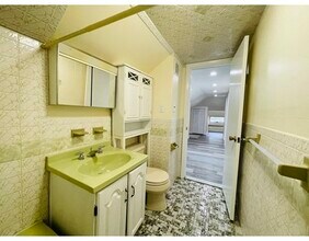 5 Parkdale St in Somerville, MA - Building Photo - Building Photo