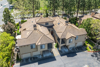 Willow Creek in Dublin, CA - Foto de edificio - Building Photo