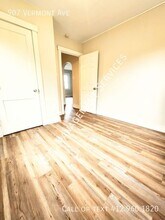 907 Vermont Ave in White Oak, PA - Building Photo - Building Photo