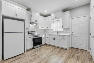 2809 E Israel Ave in Alton, TX - Building Photo - Building Photo